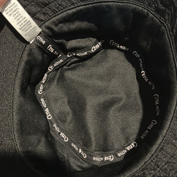 Zyia Bucket Hat - Picture 3 of 3